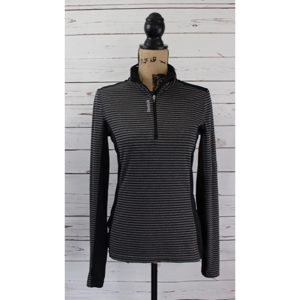 Reebok Striped Pull Over Black and Gray S